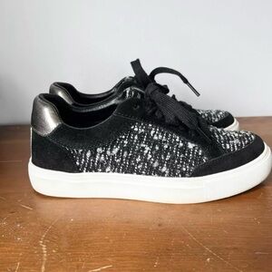 Women’s Birdies CARDINAL Black White Silver Sneakers padded Shoes Sz 7 EUC